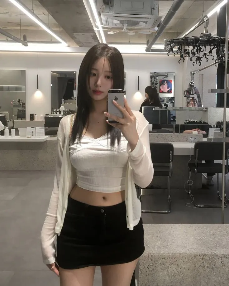 114.jpg ㅇㅎ) 몸매에 자신감 있을 때 찍는 셀카