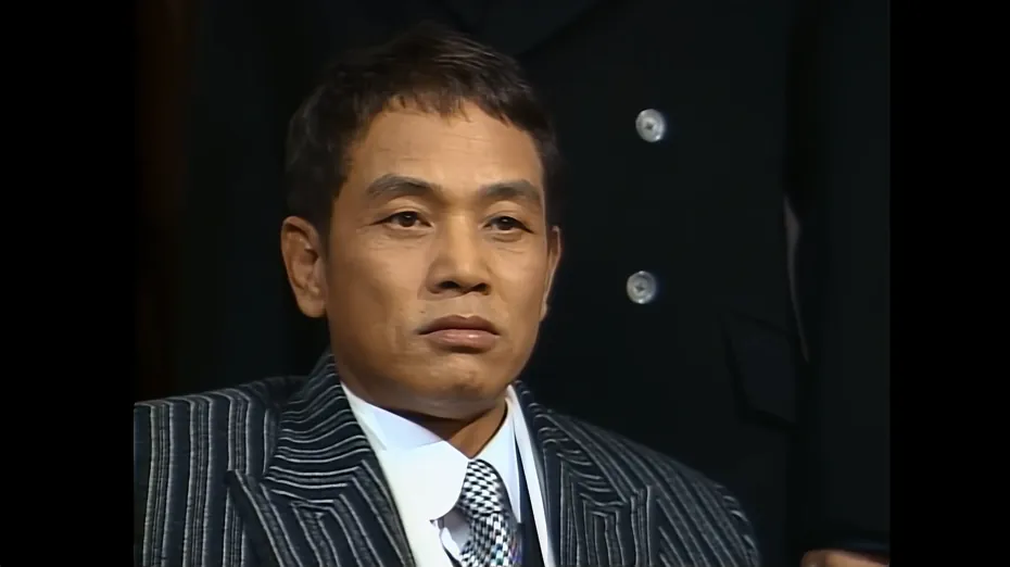 8.png <야인시대> 공산당을 욕하자 기분이 불쾌해진 정진영