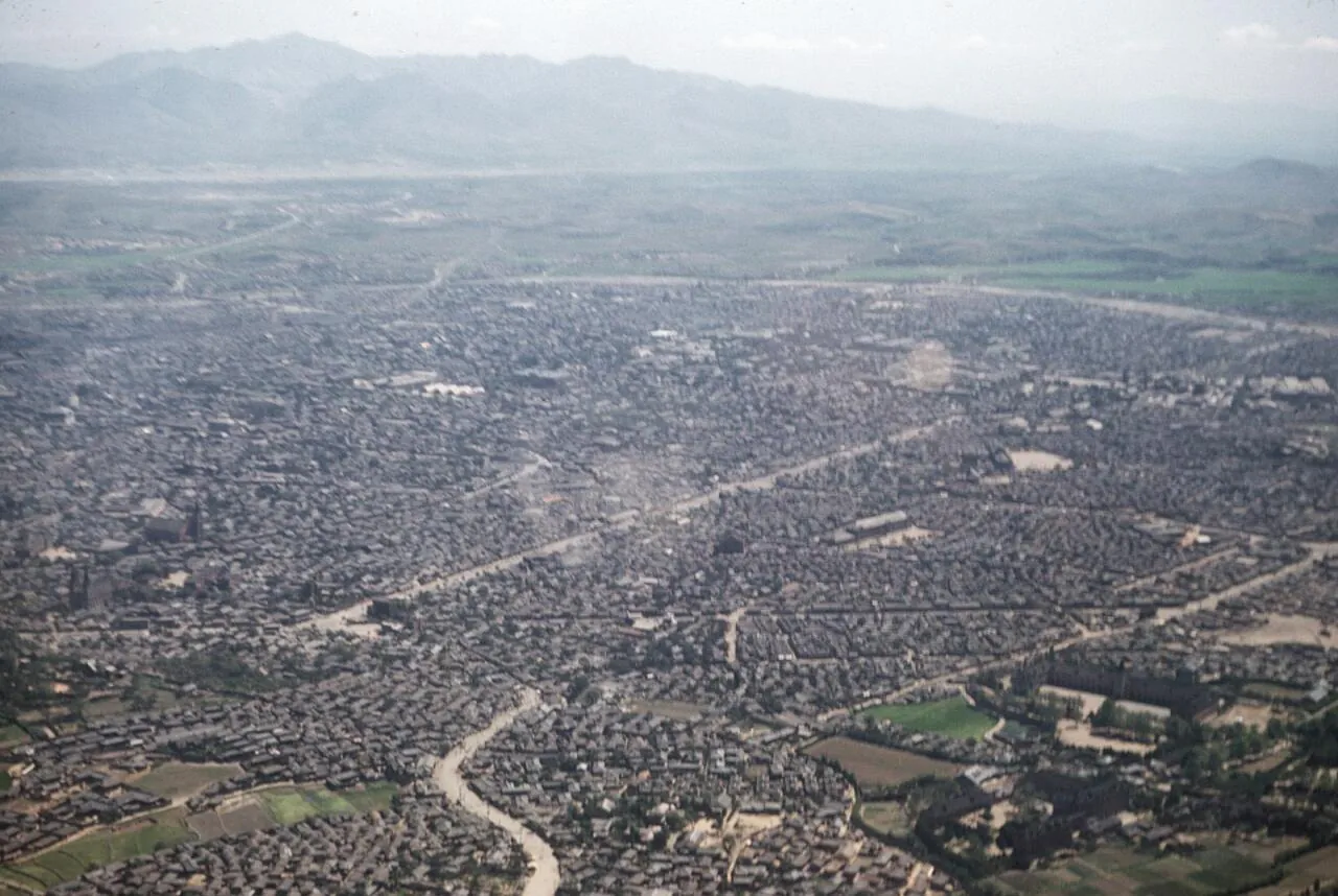 e_aerial-view-of-daegukorea1952_16082338947_o.jpg 희귀사진(KOREA, 1952)