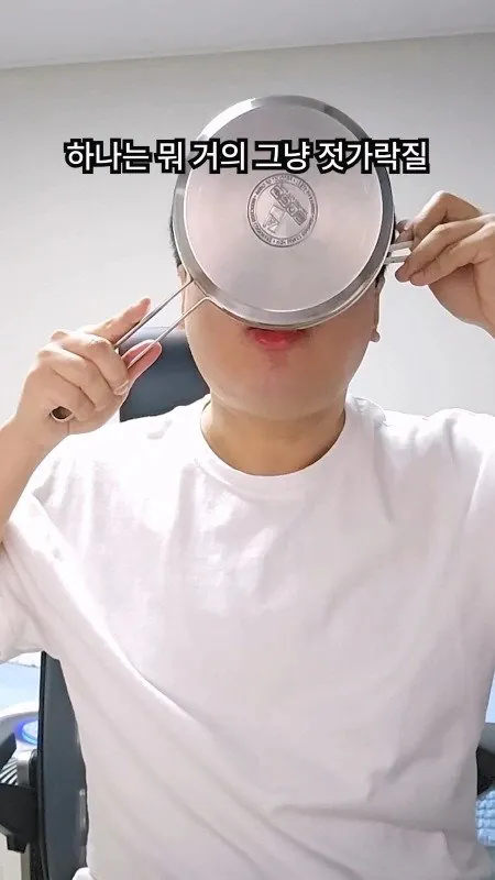 3.jpg 신작 짜장라면 리뷰하는 롤 전프로게이머
