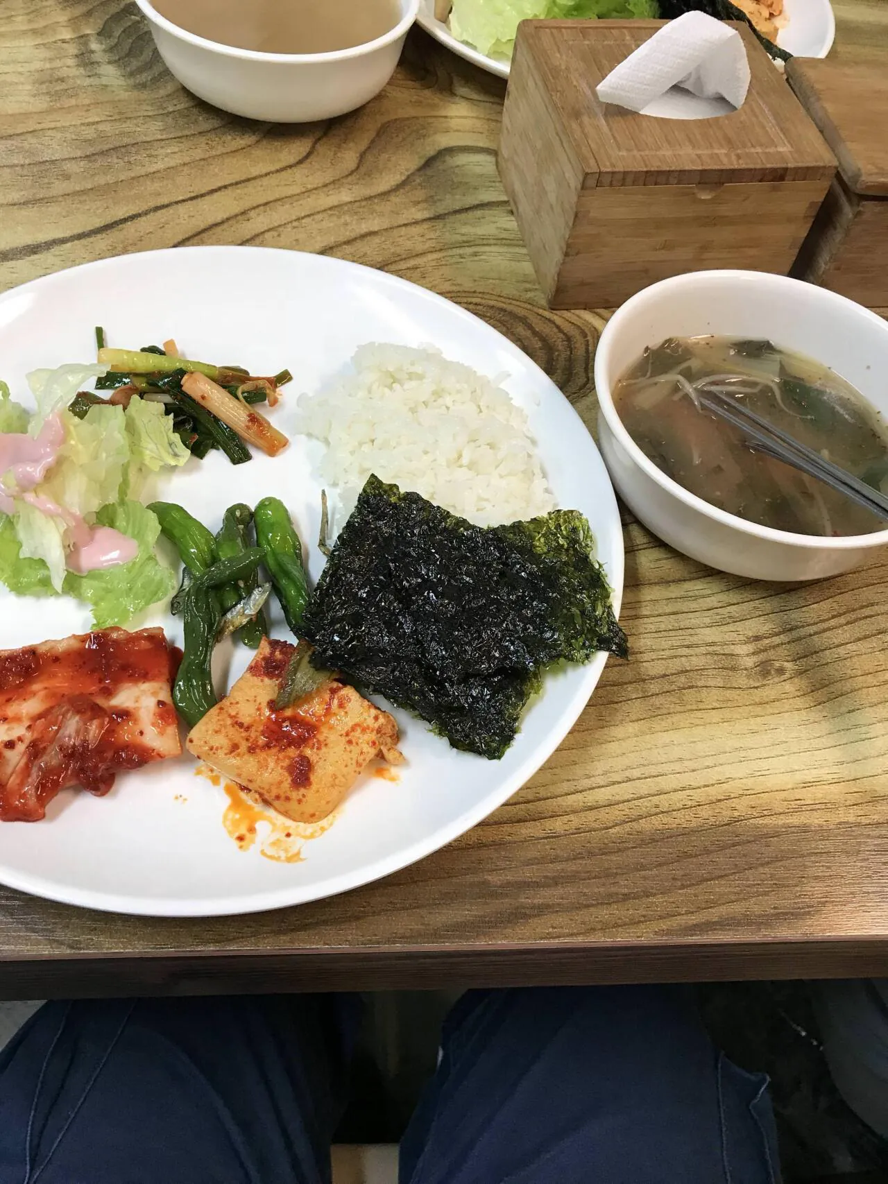 vym03oC.jpg 아침밥 챙겨주는 모텔