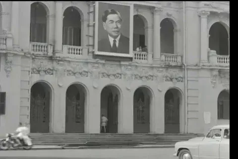 saigon-city-hall-large-photo-footage-091091159_iconl.webp 프랑스령 인도차이나의 마지막 날들 (1955~1956)