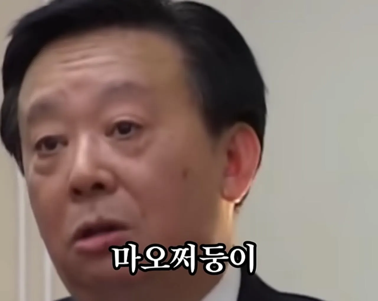 1000122573.jpg 중국 공산당원을 상대로 팩트 폭격을 날리는 중국인 교수