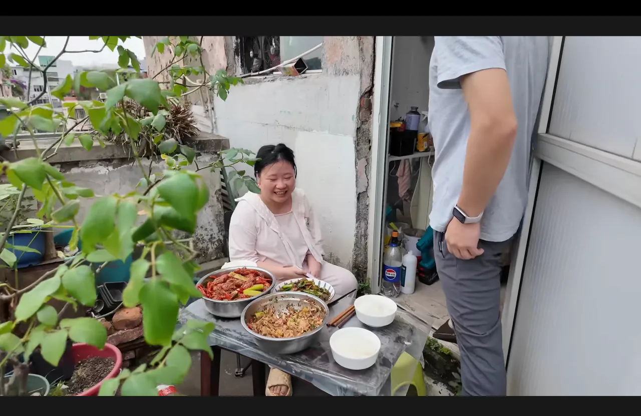 스크린샷 2026-07-22 오후 5.24.59.png 어느 중국인 프리랜서 개발자의 하루.