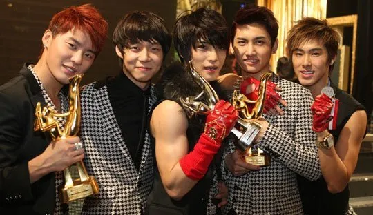 IMG_1563.jpeg 영웅재중 : SS501은 우리 라이벌이 아니었다...jpg