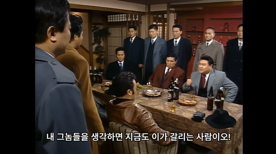 12.png <야인시대> 공산당을 욕하자 기분이 불쾌해진 정진영