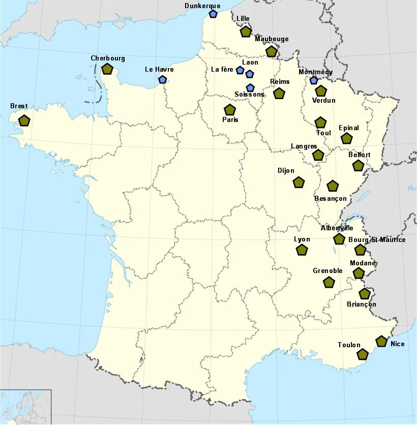NOUVELLE-carte-des-fortifications-SdR2.jpg 육군이 사실상 두 개였던 국가