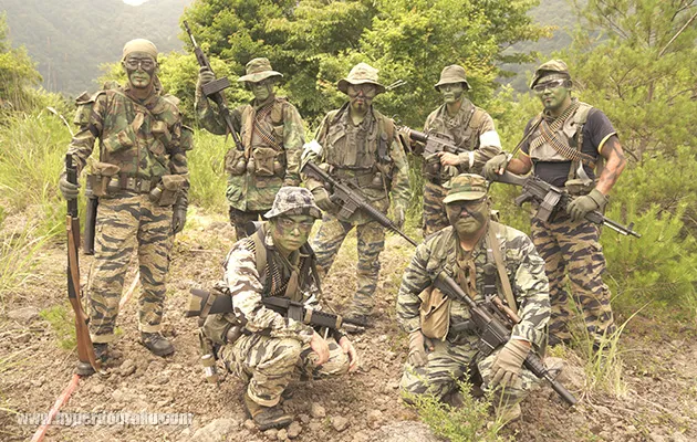 SEALs 일본의 월남전 덕후들 수준(feat.후지산의 한국군 막사).jpg