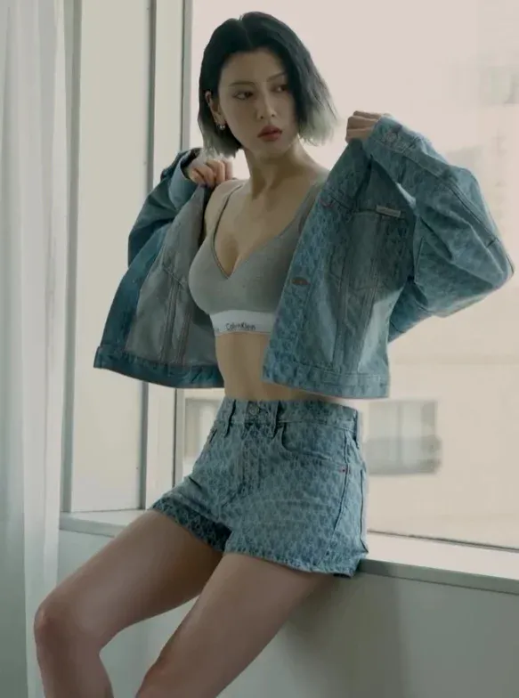 ㅇㅎ?) 타짜4 주연 키 173cm 일본 여배우