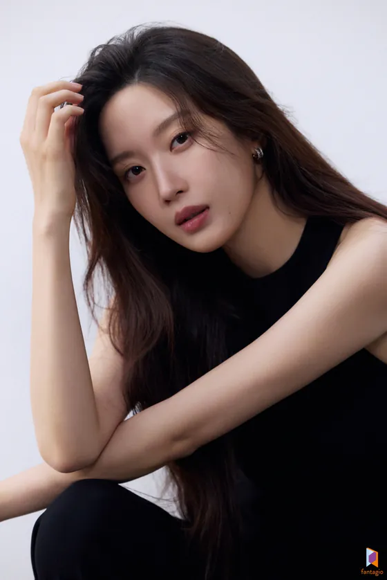 image.png 문가영, 이정재 '암살' 최동훈 감독 신작 <참새> 캐스팅
