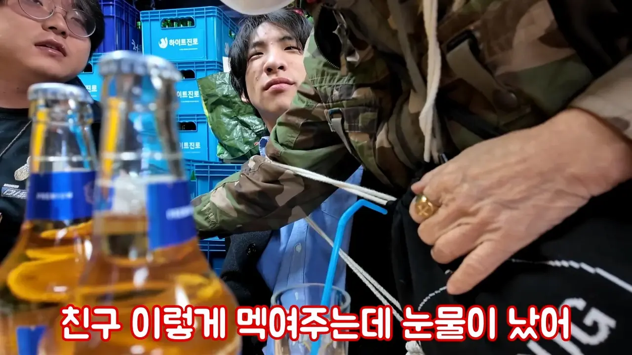 1000064109.webp 엄마가 명품 옷만 사줬다는 장애인 유튜버 만능발