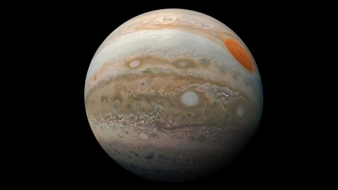 spacedaily-jupiter-no-surface-pia22946.jpg ๋ชฉ์ฑ์๋ ์ฐฉ๋ฅํ ํ๋ฉด์ด ์๊ณ , ํ์ฌ์ ์ ์๋ ฅ์ ์ง๋๋ ค ํก์๋๋ค