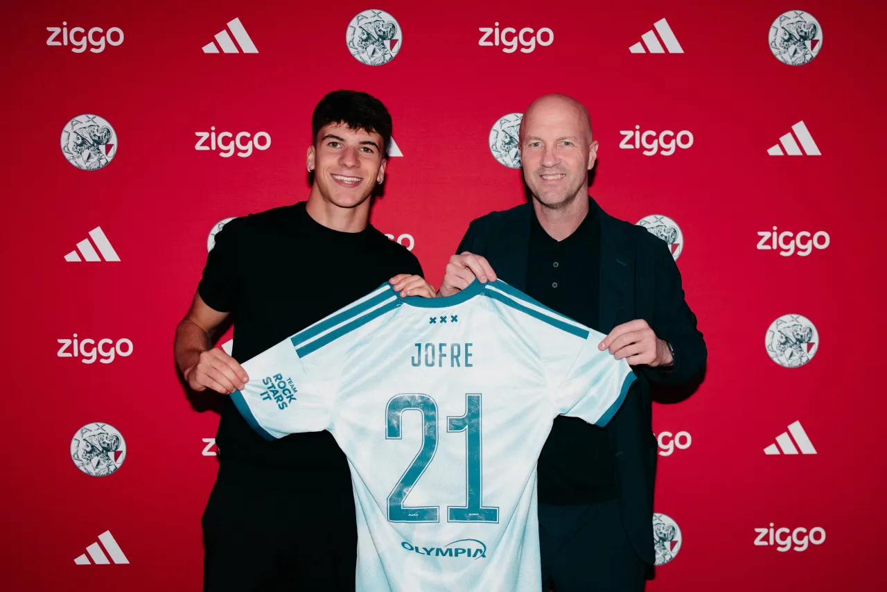 image.png [공홈] 아약스, 조프레 토렌츠 영입
