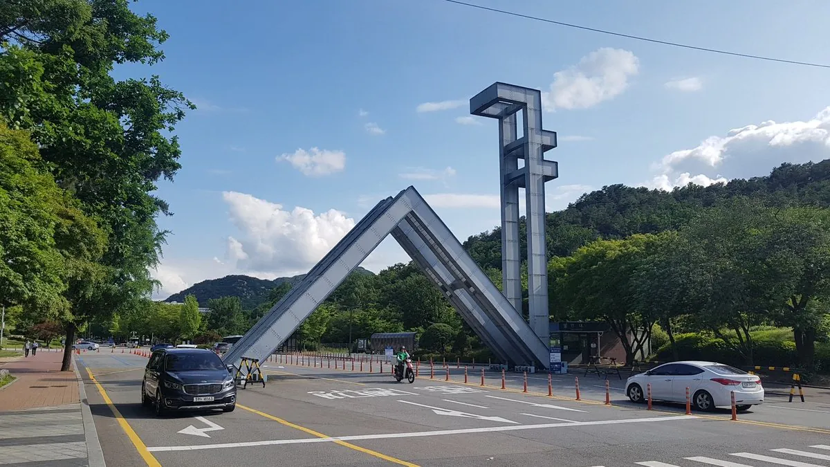 news-p.v1.20260130.a97ba8823d6e4c0eac7eccb3f00b2ebc_P1.jpg 대과에 급제하지 않아도 올라갈 수 있는 나라, 조선