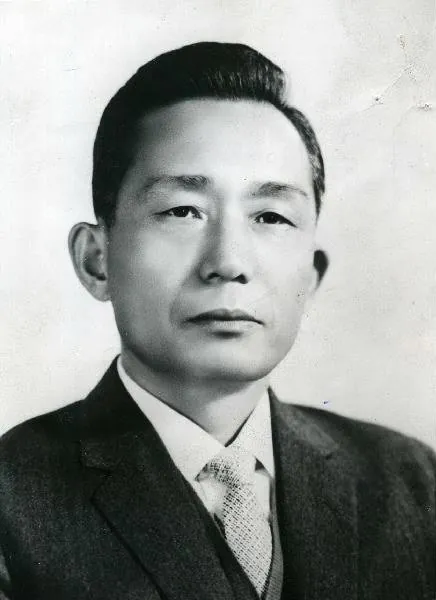 박정희 대통령, 1963년 재일교포와 대한민국의 산업화에 대해 알아보자..