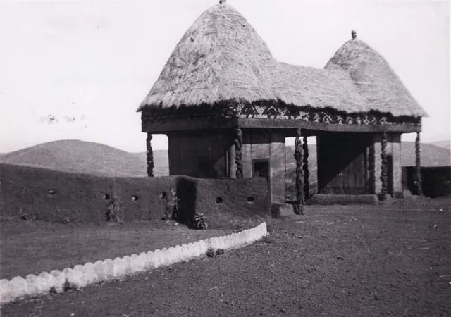 bamun-house-from-the-bamum-people-cameroon-v0-merc262cjvdf1.jpg 스압) 19-20세기 서아프리카 건축물
