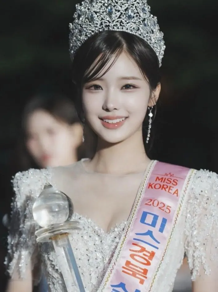 2.jpg 노성형 자연미인이라는 미스 경북 진