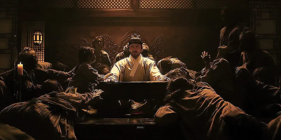 반응 꽤 좋은 넷플릭스 한국드라마 '동궁' 미장센(풍경미).gif
