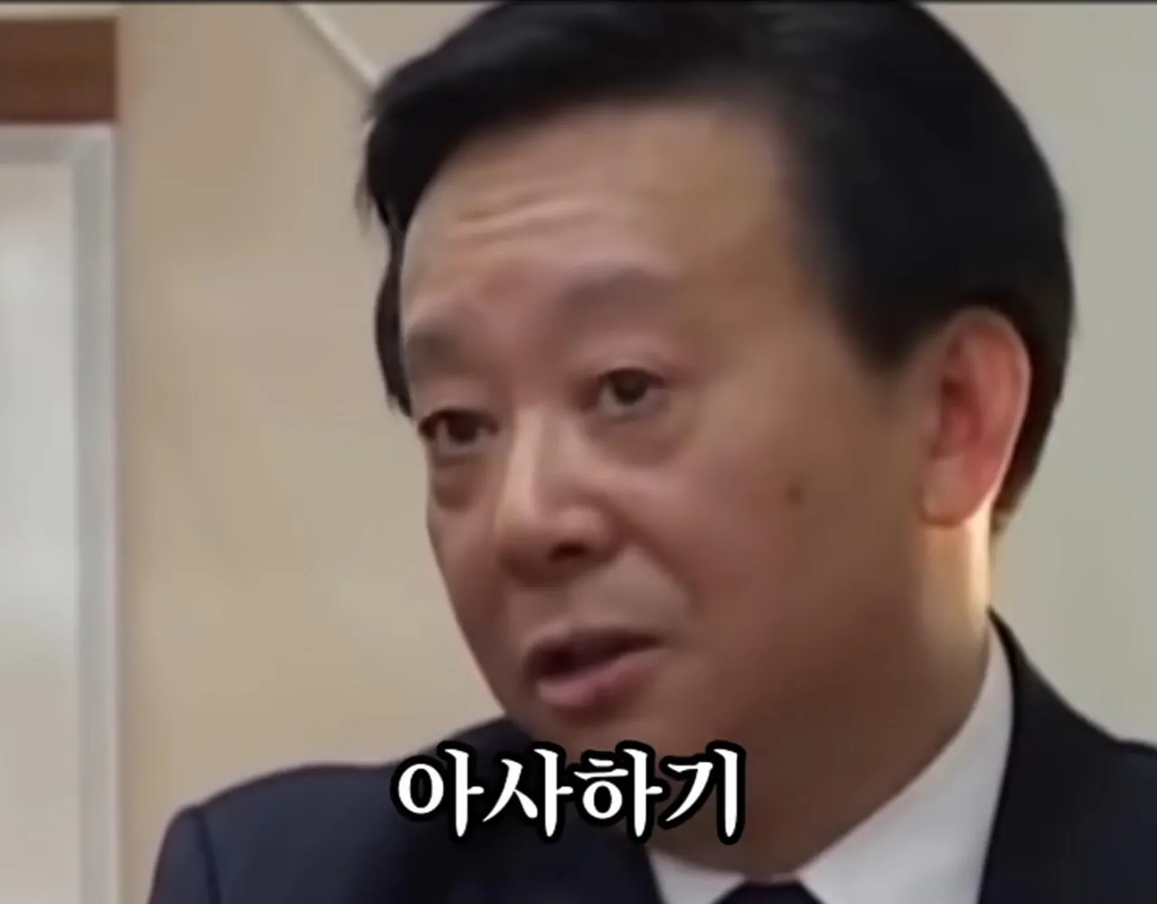 1000122563.jpg 중국 공산당원을 상대로 팩트 폭격을 날리는 중국인 교수