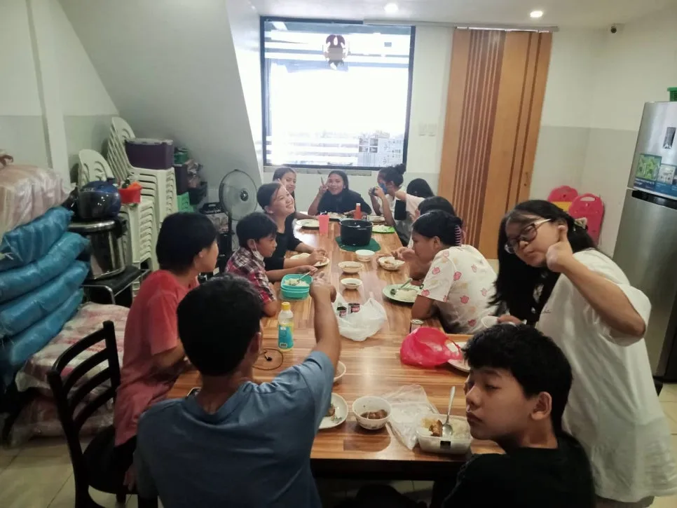 3.jpg 필리핀에서 아빠 찾아 한국 왔던 코피노 신애 근황