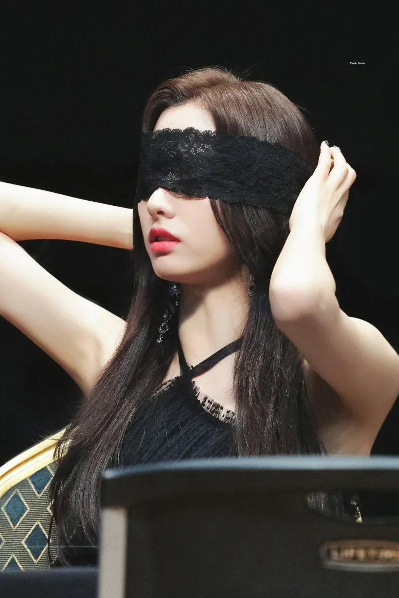 image.png ㅇㅇㅎ?) 쓰기만 하면서 뭔가 야해지는 물건