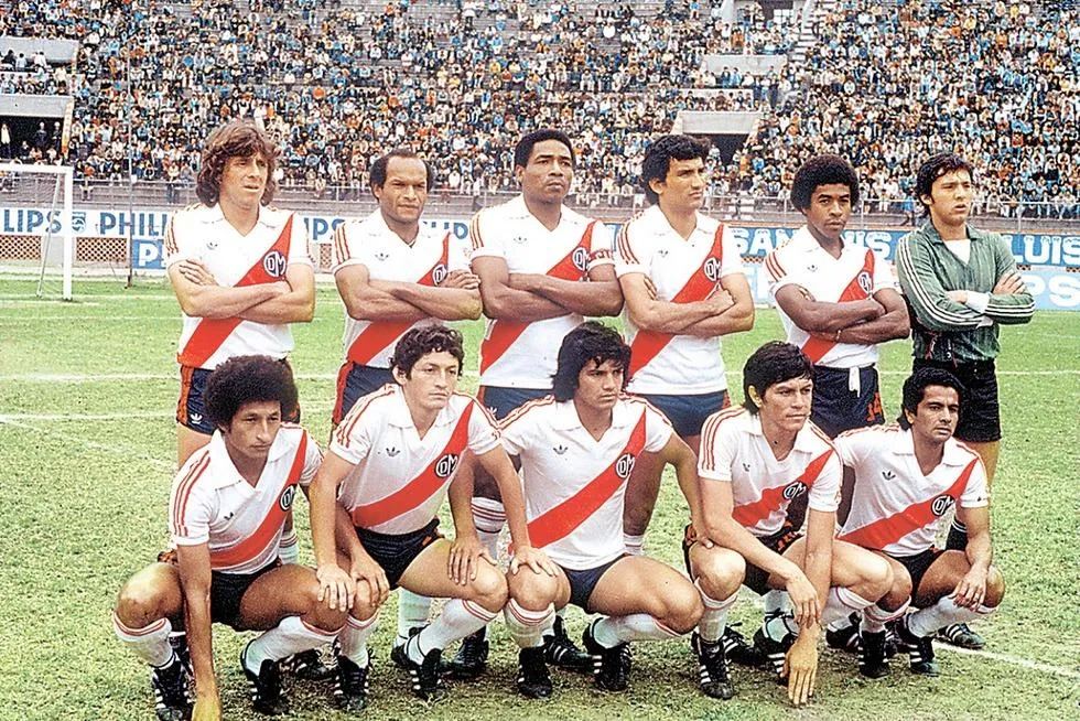 kj9psG2Dgqbcua4TrOG3vDDqfDoqMnFMoS8mQqTdpLHv5JbIZUAN5KngYQwiqm7CRx3lh0h-5Y552LWDfvQEPj4JBQu1xY0OG_OuVWyjXTJImpDs-lxYha-uZ8v4fxxs5oHZzNJoOrhFSuZ30Bw9c1y13gUImiY1o2sT-Gx_vLGPghGKmymx23eunNOA5b8W.jpg 유니폼을 1,000칸으로 쪼개서 팔아버린 페루 축구단..football