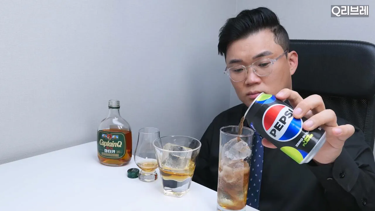 레전드 캪틴큐 진짜 이틀뒤에 일어나나 캡틴큐.mp4_20261015_111602.721.jpg 11년만에 리메이크 했는데 초심잃은 제품...