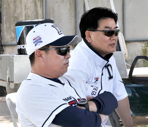 image.png 역대 최초 1000승 단장 김태룡을 떠나보내며