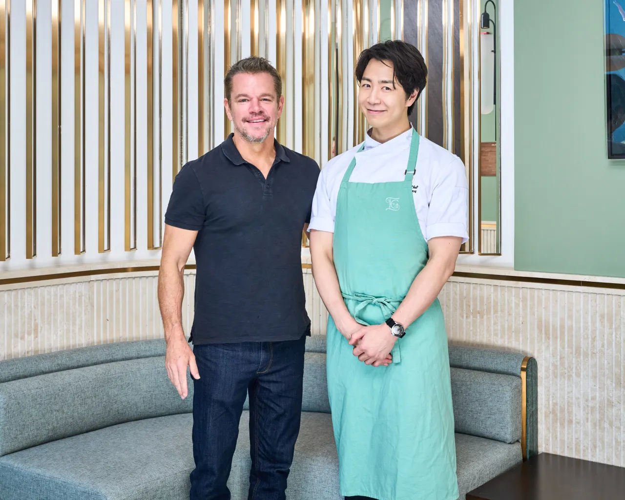 image.png 손종원 식당 방문한 놀란, 맷 데이먼, 샤를리즈 테론 인증샷