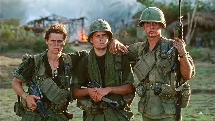 PLATOON.jpg 60년대 ~ 2010년대 미국의 전쟁 드라마들