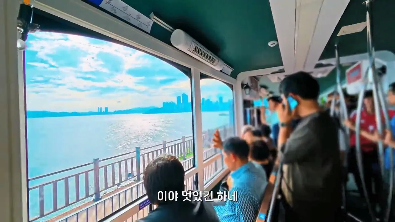 요즘 부산 관광지에서 벌어지고 있는 충격적인 변화.mp4_20260929_095321.933.jpg 지금 부산에 여행온다고 외국인들이 몰리는 이유
