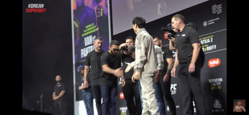 1000081957.jpg UFC 핏불이 최두호에게 고개 숙여 인사한 이유 ㄷㄷㄷ