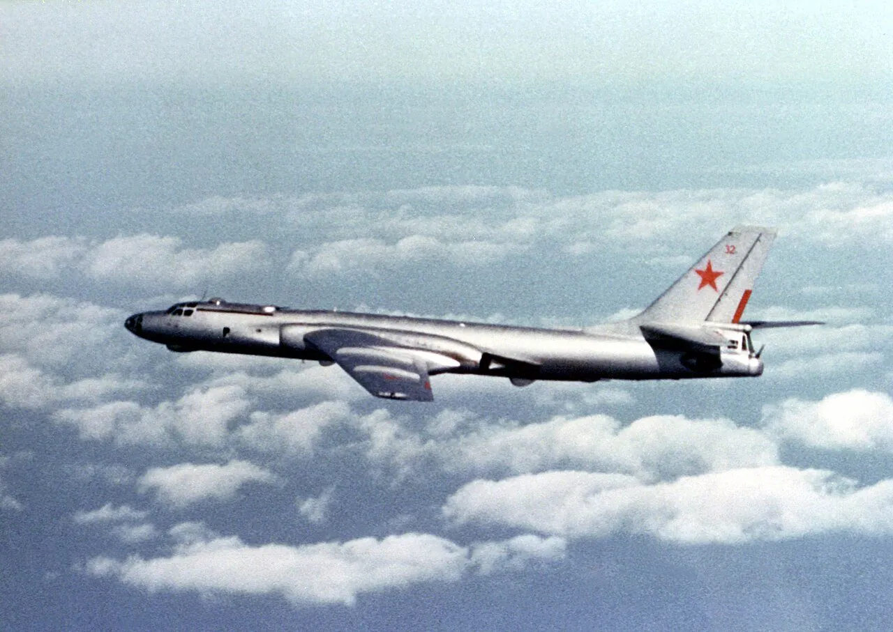 1280px-tu-16-badger-ejpg.jpg 인도네시아 해군이 1960년대 동남아 최강이었던 이유