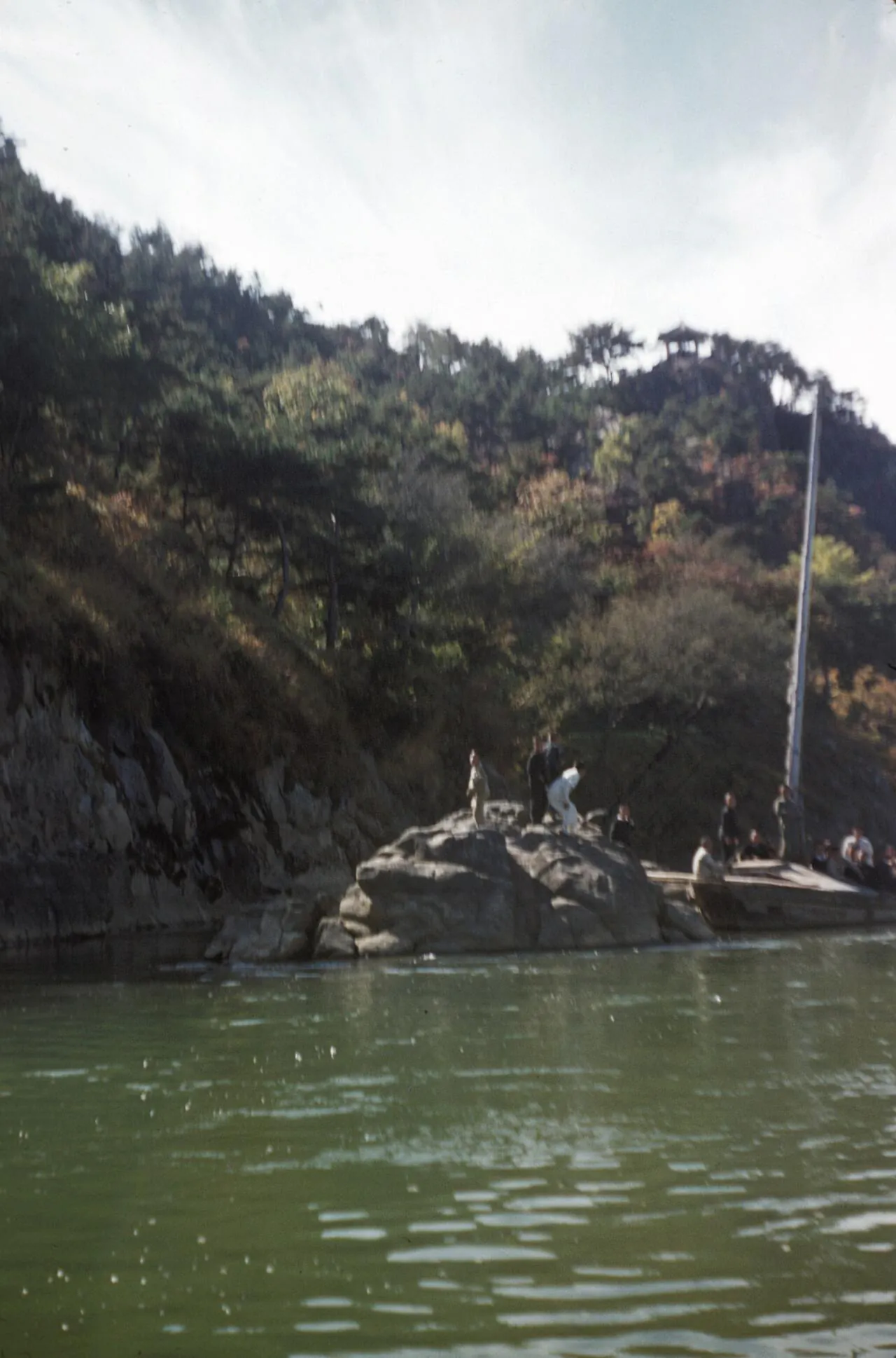 e_slides_16_037_16268225655_o.jpg 희귀사진(KOREA, 1952)