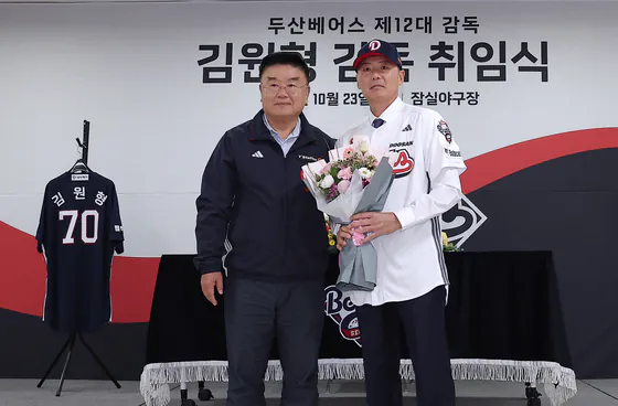 image.png 역대 최초 1000승 단장 김태룡을 떠나보내며