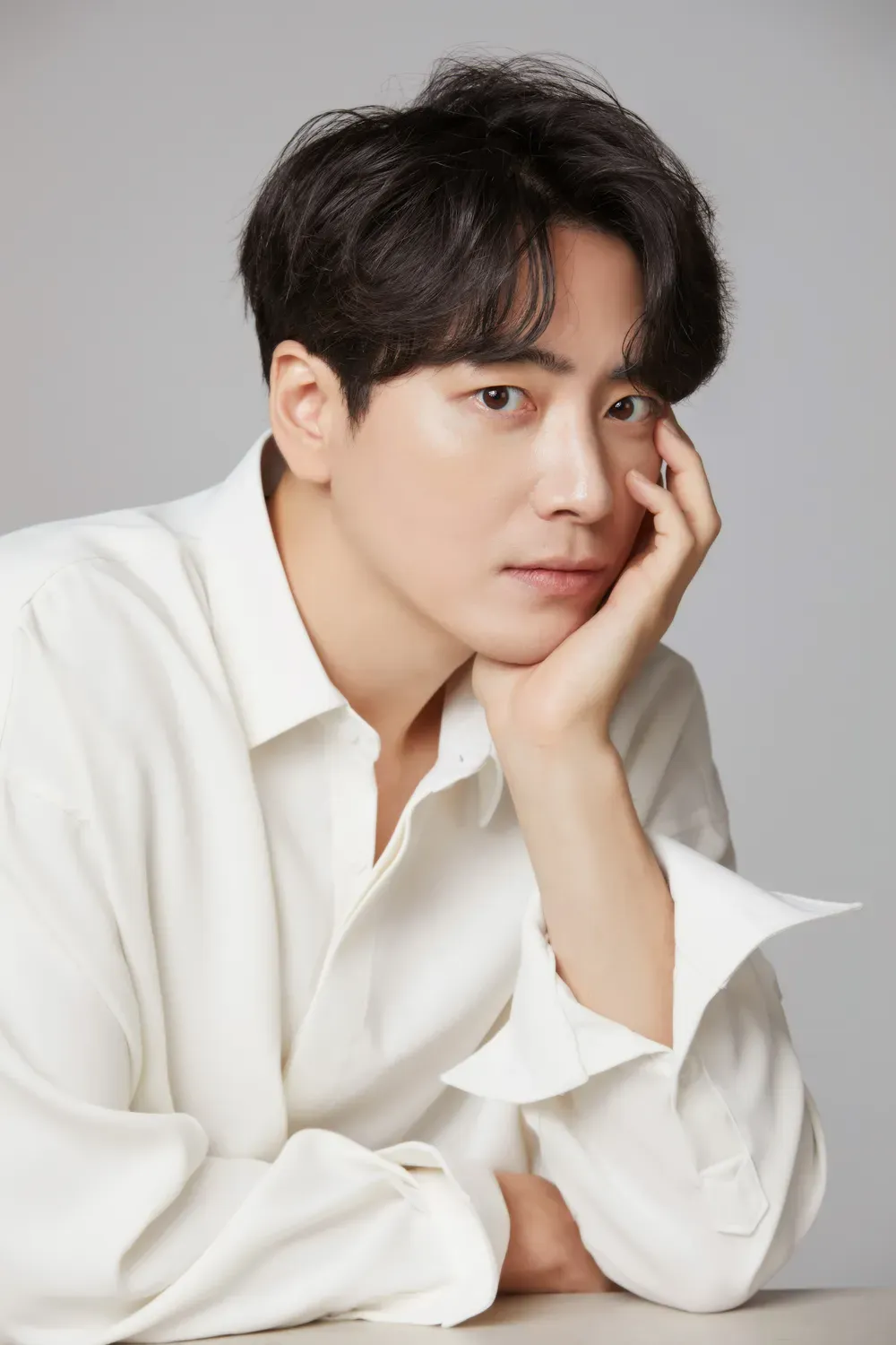 이준혁 "비주얼 로또? 거울 보면 화나…43살에 의미 없다"[인터뷰①]