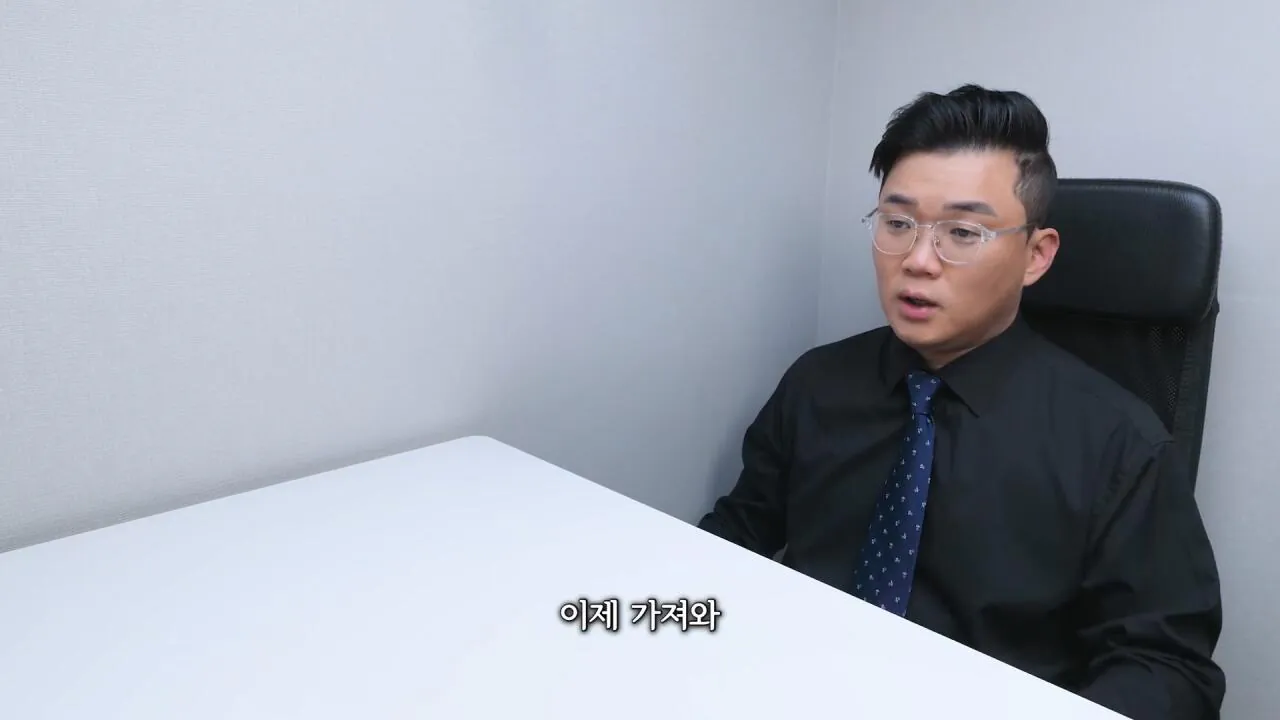 레전드 캪틴큐 진짜 이틀뒤에 일어나나 캡틴큐.mp4_20261015_111504.129.jpg 11년만에 리메이크 했는데 초심잃은 제품...