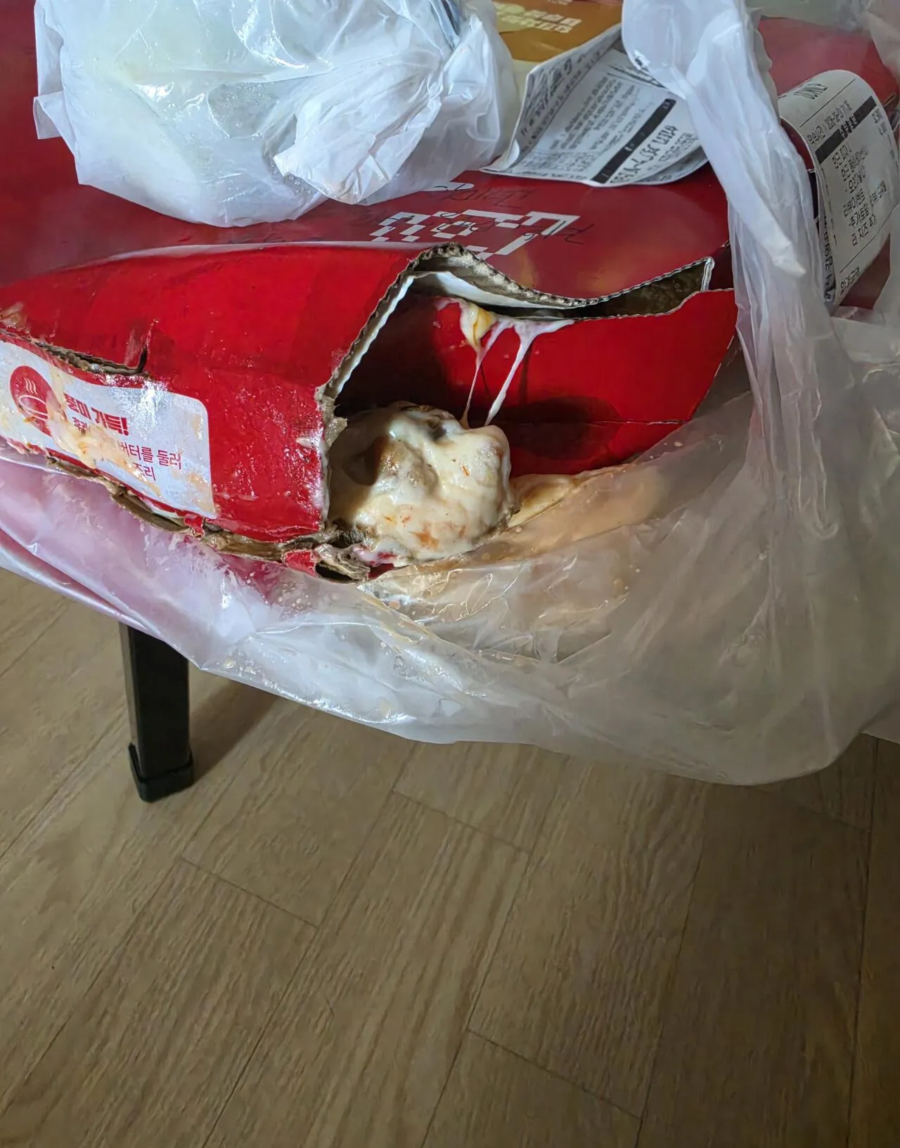 2986.jpg 피자헛 한근피자의최후
