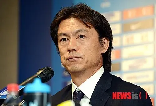 홍명보 "손흥민 주변에서 잘한다길래 뽑았다