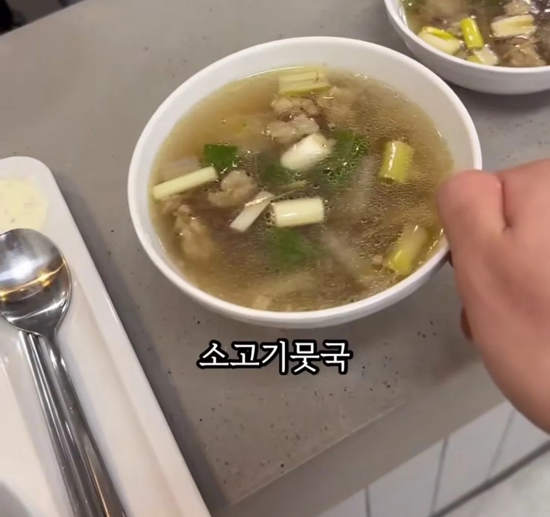 42040.jpg 5500원에 라면이 무제한인 한식뷔페 퀄리티