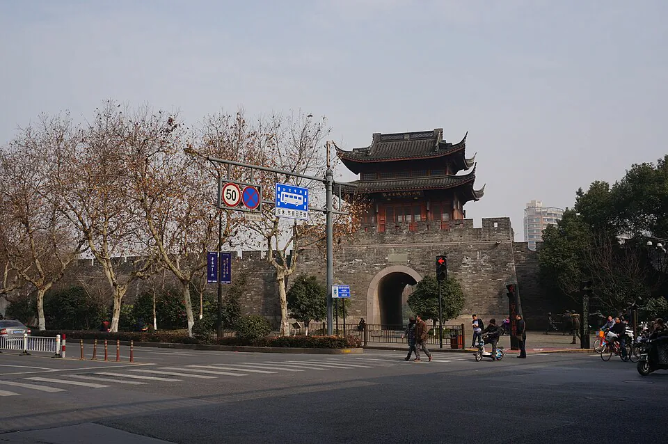 image.png 중국 지방 대도시들 옛 성벽 사진