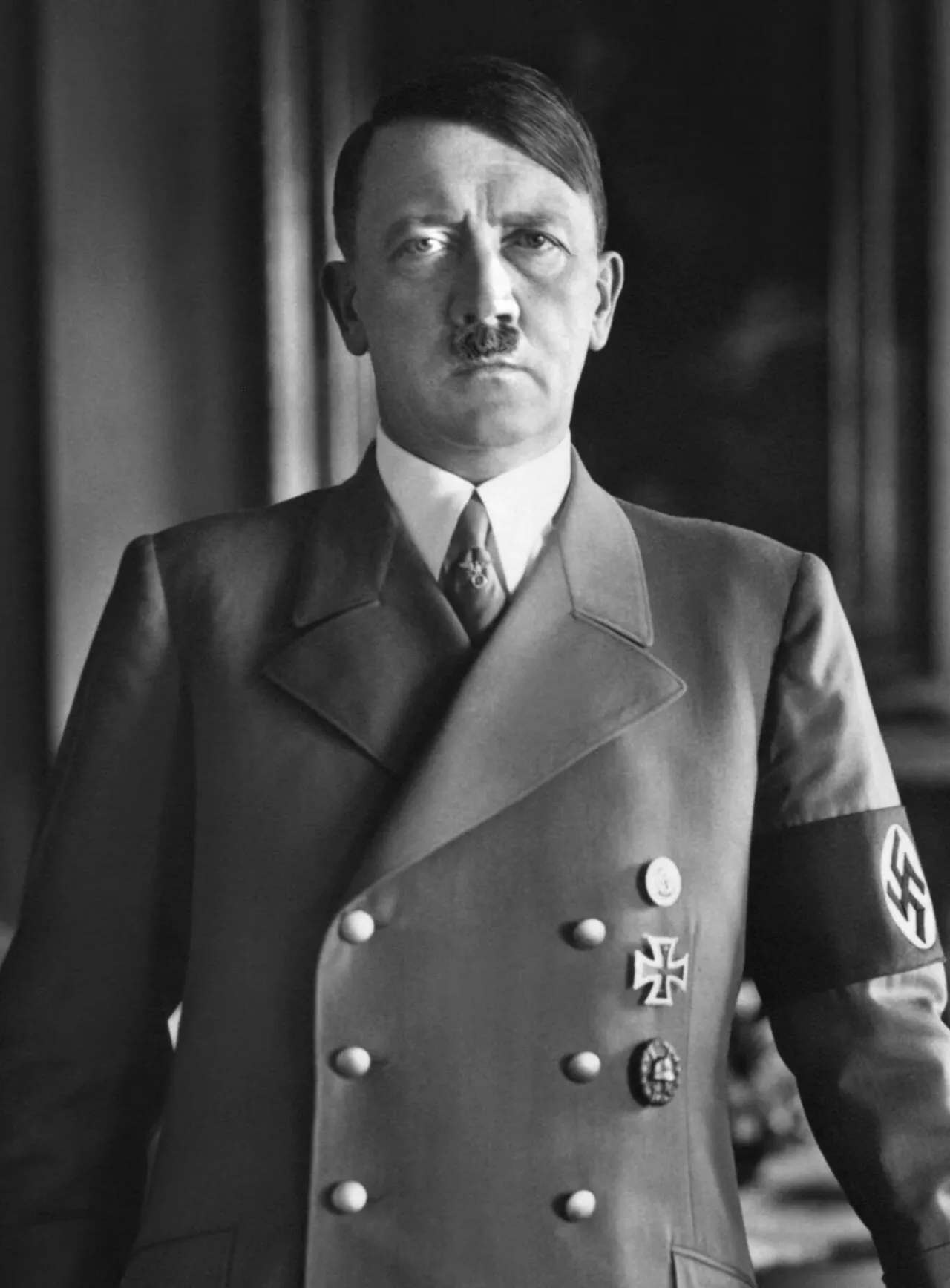 adolfhitler.jpg 스테판 반데라라는 괴물은 어떻게 탄생했을까? (2)