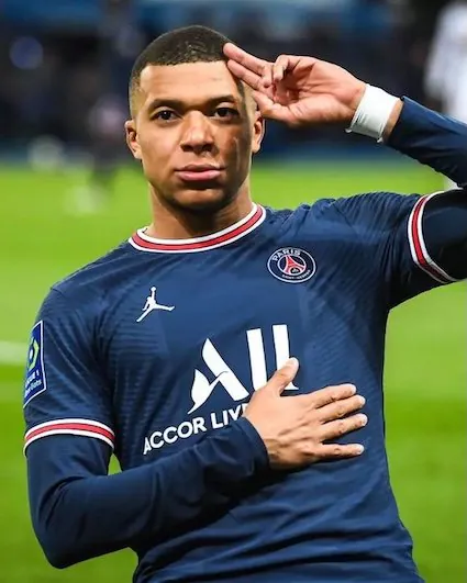 mbappe.jpg 21세기 윙어 득점 순위 TOP 15 (5대리그 클럽 + A매치)