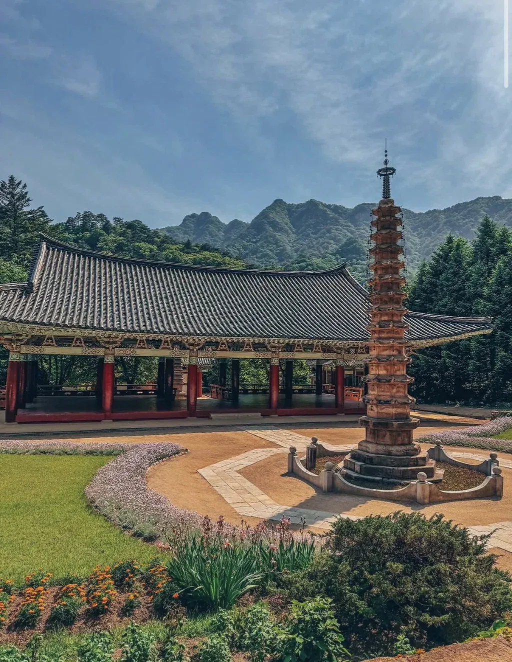 IMG_5172.webp 펌) 북한 여행중인 외국인 친구가 보내준 북한 절 사진.jpg