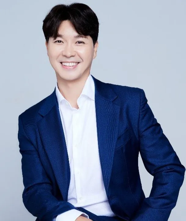 1000058659.jpg 박수홍, '비행기 탑승 번복' 민폐 사과 "변명 여지 없다" [입장전문]