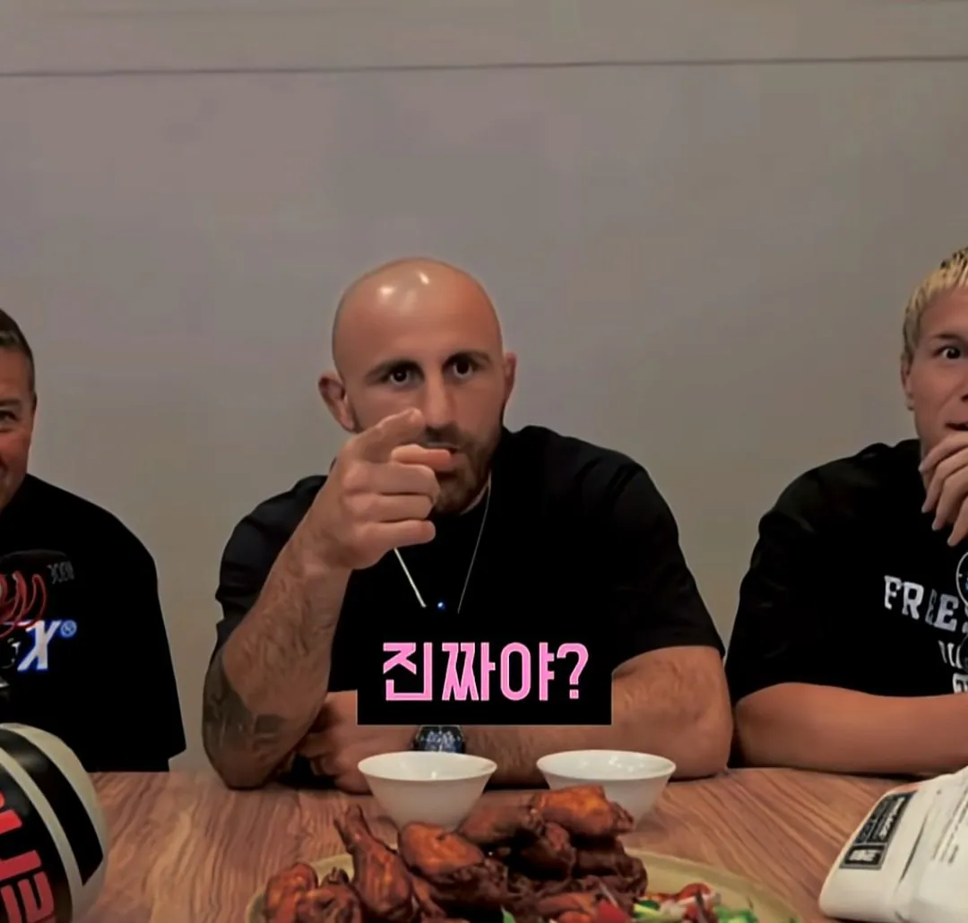 47342.jpg 유튜브 라방중 한국인 개청자한테 낚인 UFC 챔피언