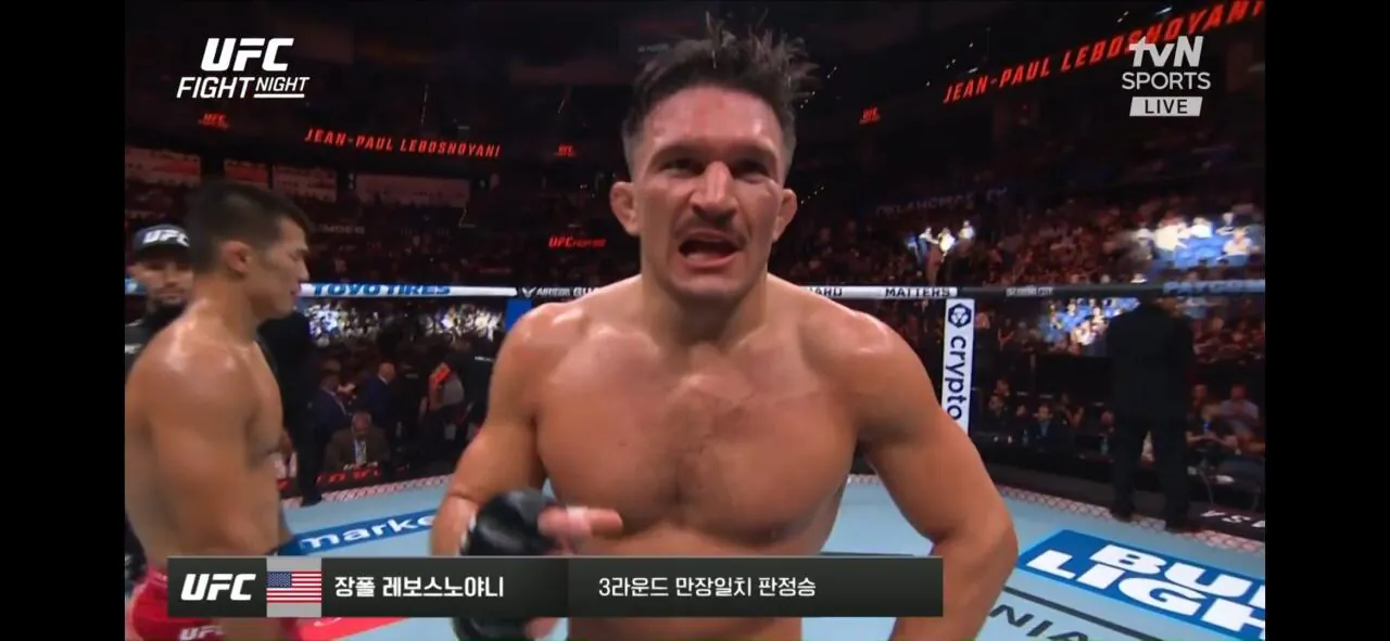 1000070854.jpg UFC 약점을 드러내며 만장일치 판정패하는 고석현...