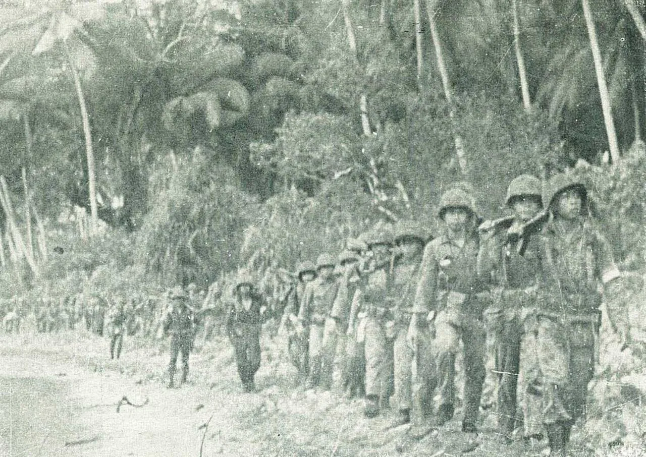 Indonesian_Navy_Commando_Corps_on_Morotai_Beach,_Jalesveva_Jayamahe,_p154.jpg 인도네시아 해군이 1960년대 동남아 최강이었던 이유