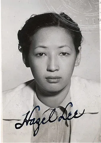 hazel-ying-lee--Signed-portrait-1937_480x480.webp 나는 중국혈통이다! 일본인이 아니다!