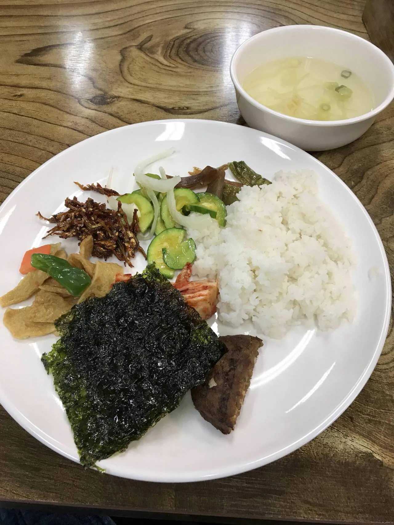 rqDQv6A.jpg 아침밥 챙겨주는 모텔